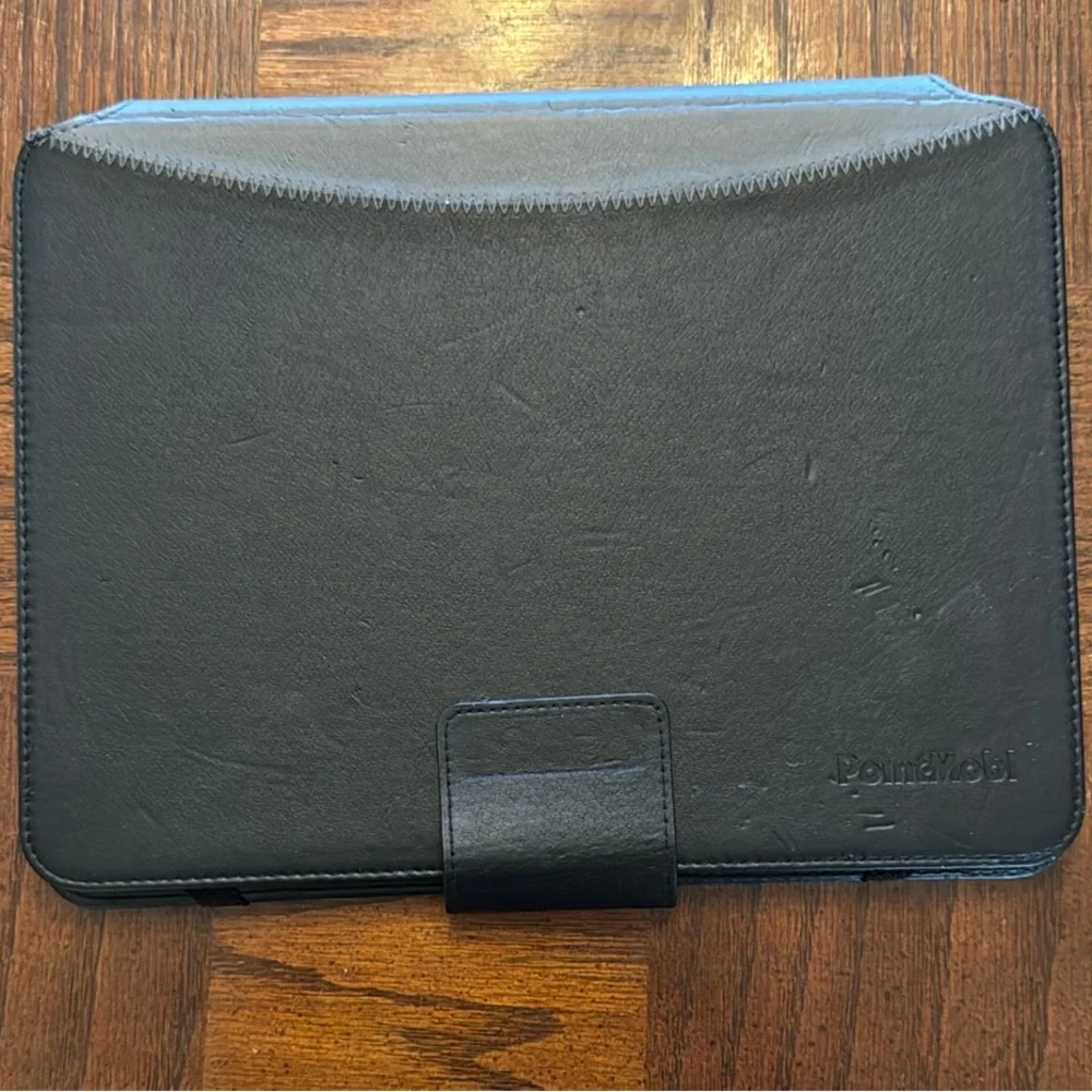 PointMobl Tablet Case & Keyboard